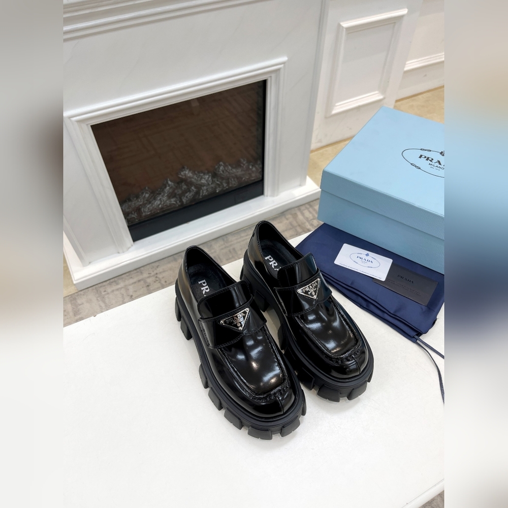 Prada Monolith leather Loafers - Picture 4 of 8